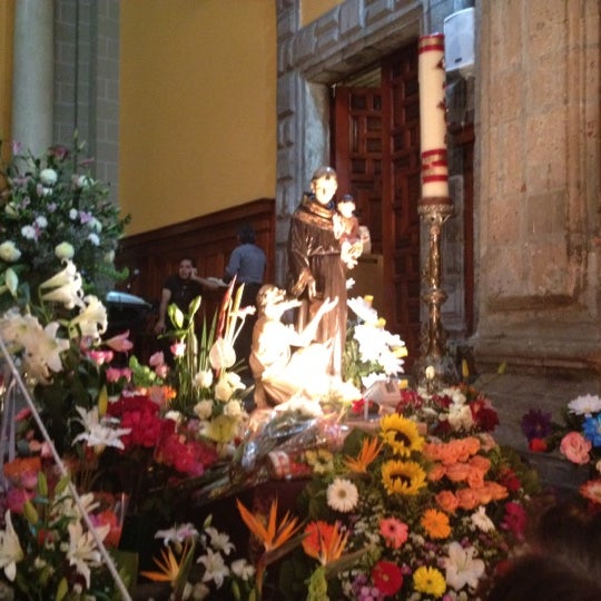 Photos at Iglesia de San Juan de Dios - Guerrero - Ciudad de México, Distrito Federal Photos at Iglesia de San Juan de Dios - Guerrero - Ciudad de México, Distrito Federal