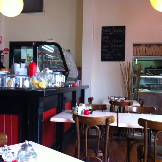 Office 3564 Cafe & Wine Bar Echuca, VIC