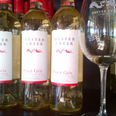 Photo taken at Hester Creek Estate Winery by Lien on 9/2/2012