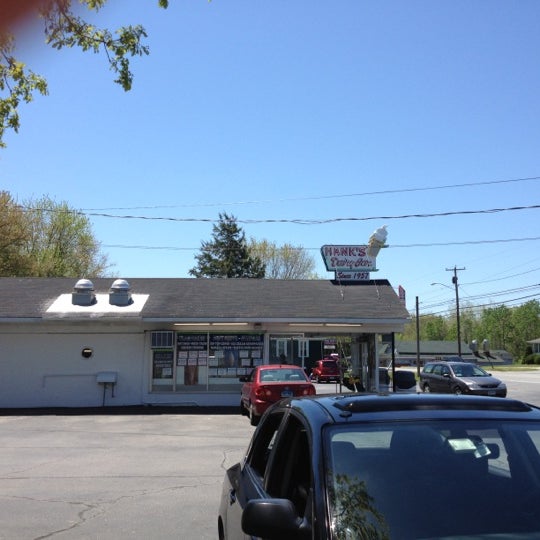 Hank's Dairy Bar 246 ziyaretçidan 10 tavsiye