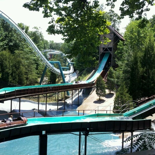 Busch Gardens Van Nuys Log Ride Fasci Garden