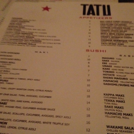8/12/2012에 Meghan K.님이 Tatu Asian Restaurant &amp; Lounge에서 찍은 사진