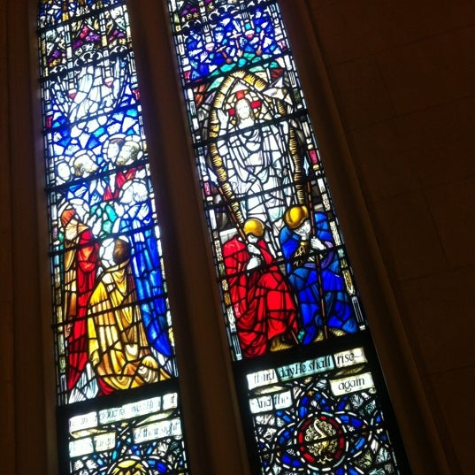 Foto tirada no(a) Trinity Episcopal Cathedral por Lauren F. em 6/17/2012