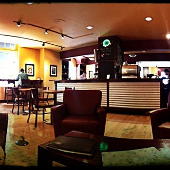 Foto tirada no(a) The Coffee Bar por William John R. em 9/10/2012