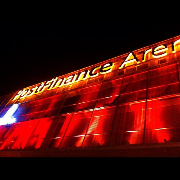 Снимок сделан в PostFinance-Arena пользователем rouge 3/8/2012
