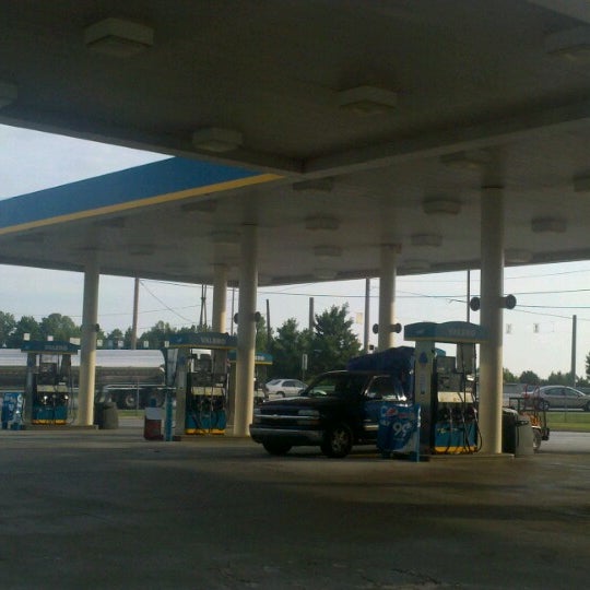 Valero Fuel Station in Norcross