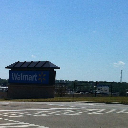Walmart Supercenter 300 6th Ave West