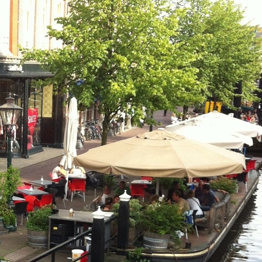 dende - restaurant in pancras-west