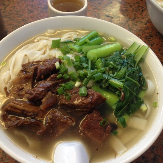 Family Noodles House Noodle Restaurant in Downtown Honolulu