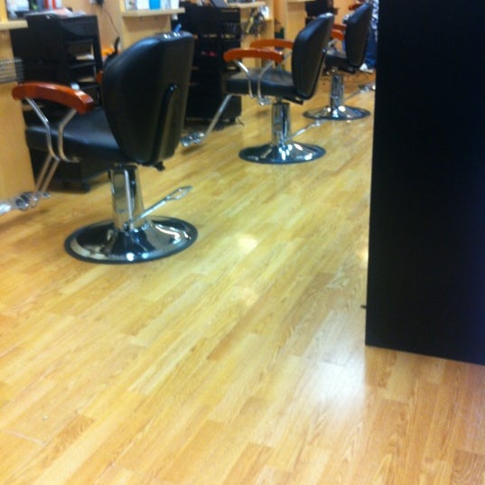 Luiz Hair Salon - Allston Village - 177 Brighton Ave