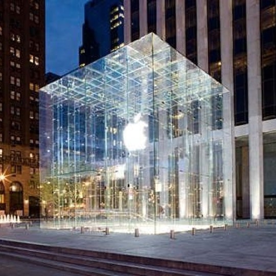 20 Most Beautiful Apple Stores in the World