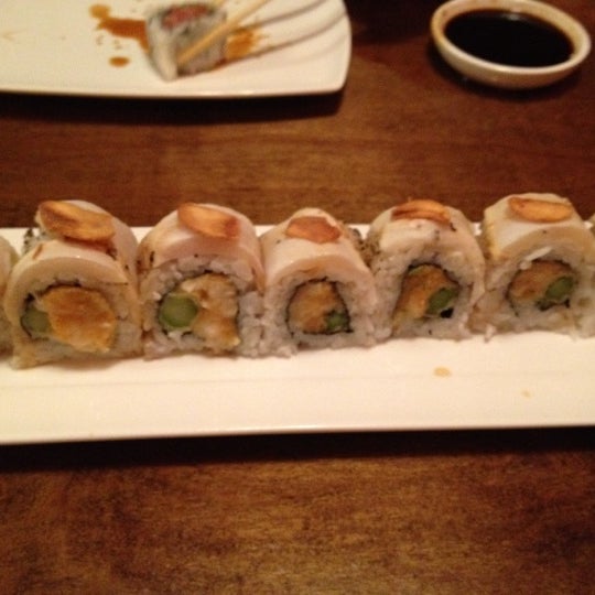 Снимок сделан в Noka All You Can Eat Sushi пользователем Daniel M. 5/16/2012