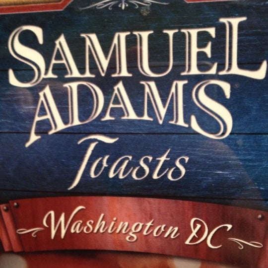 รูปภาพถ่ายที่ Samuel Adams Brewhouse โดย Justin M. เมื่อ 6/10/2012