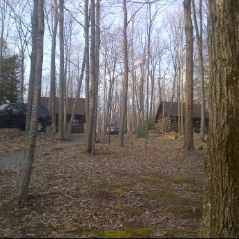 Foto tirada no(a) Savage River Lodge por Mark A. em 2/18/2012