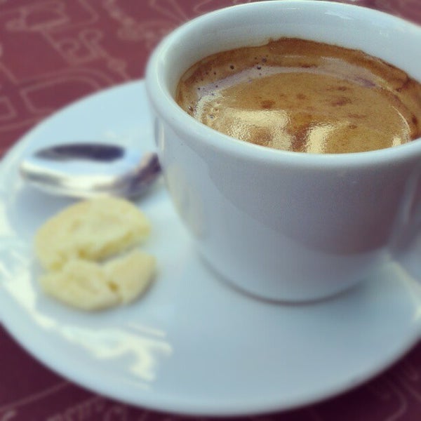 7/25/2012 tarihinde Arthur A.ziyaretçi tarafından Café do Porto'de çekilen fotoğraf