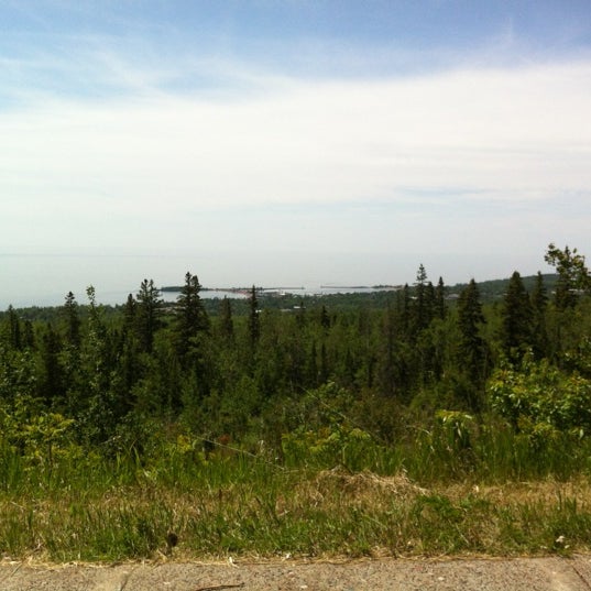 Pincushion Mountain Scenic Overlook Hiking Trail in Grand Marais