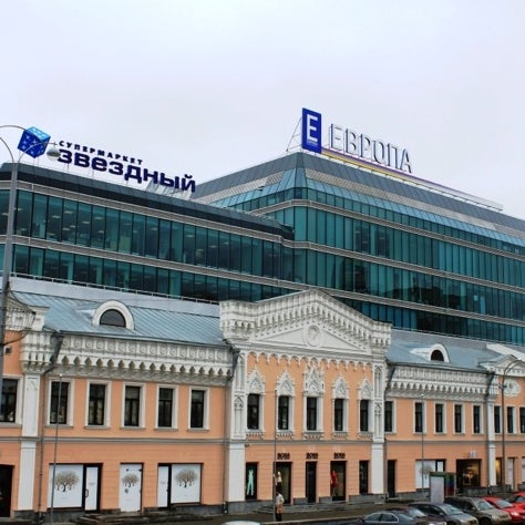Photo taken at Торговый и деловой центр «Европа» by Gennady P. on 6/14/2012
