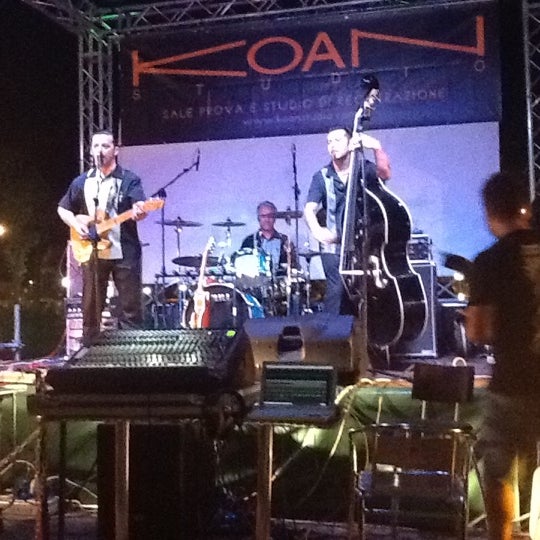 Одна вторая off you бар. Эли бар вейп. Off bar. Bar’ов это. Off bar.