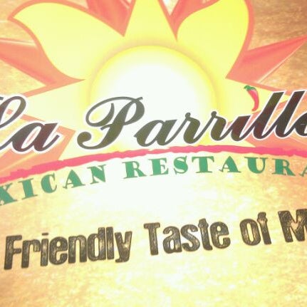 Photo taken at La Parrilla Mexican Restaurant by Riquito on 3/10/2012