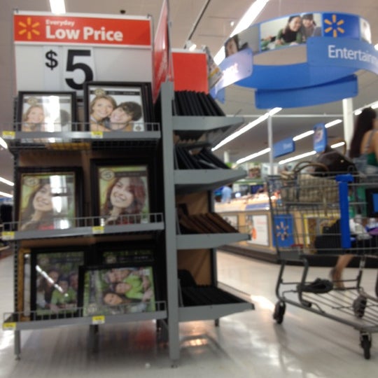 Walmart Supercenter - 31 tips from 1503 visitors