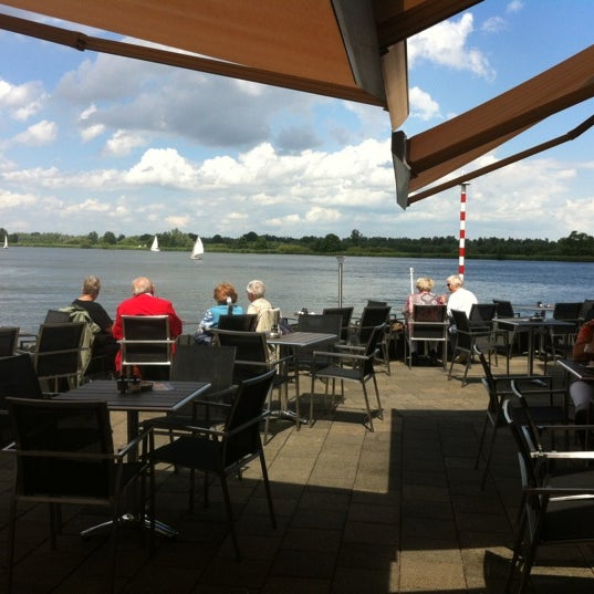 Photo taken at Het Panorama Restaurant/Grand-Café by Guido V. on 7/7/2012