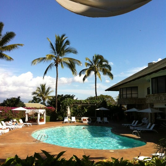 Foto diambil di Hotel Wailea Pool oleh George K. pada 4/19/2012