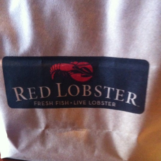 Снимок сделан в Red Lobster пользователем Brandie 8/23/2012