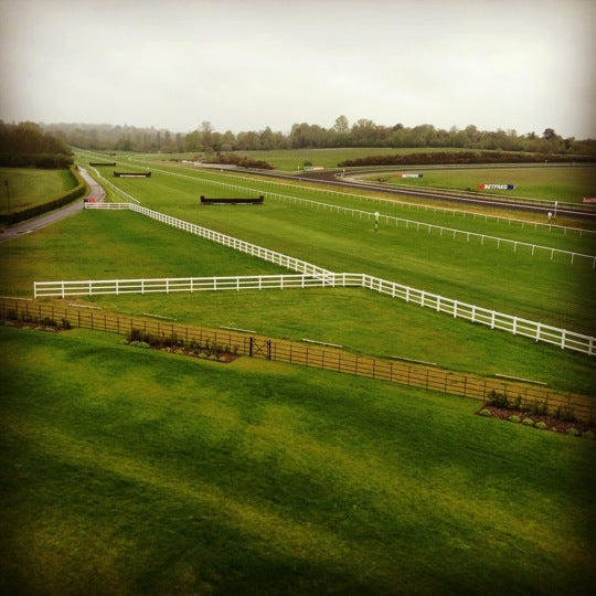 Photo taken at Lingfield Park Racecourse by Deryaayy on 5/9/2012