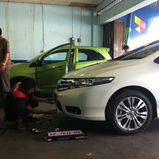 Lotus Car Accessories Automotive Repair Shop