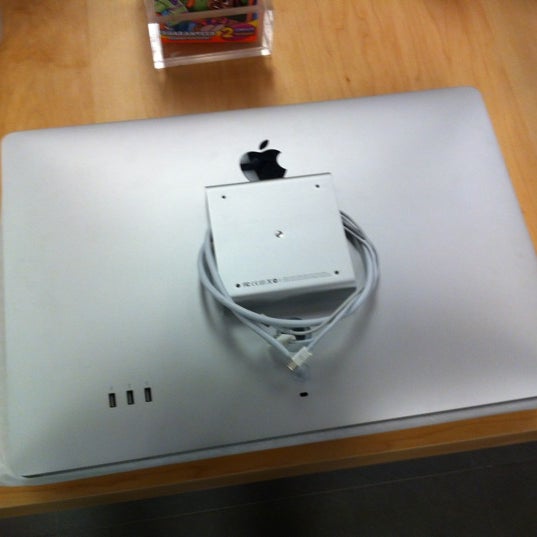 Photos at Apple The Westchester 34 tips