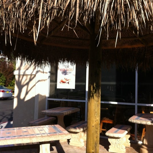 Foto tirada no(a) Rubio&#39;s Coastal Grill por Katrin em 2/17/2012