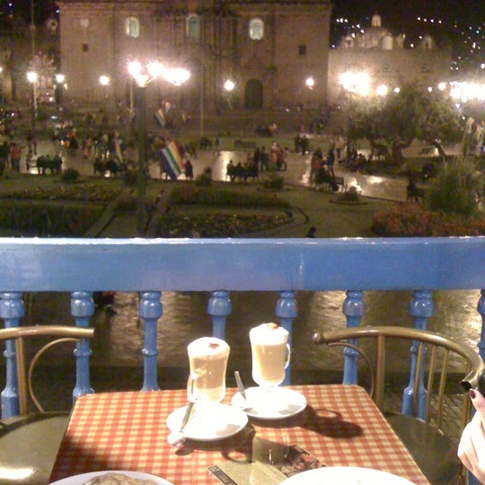 รูปภาพถ่ายที่ Cappuccino Cusco Cafe โดย Jose Carlo R. เมื่อ 6/8/2012