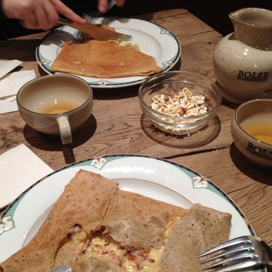 La Creperie Bretonne Creperie In Louvain La Neuve