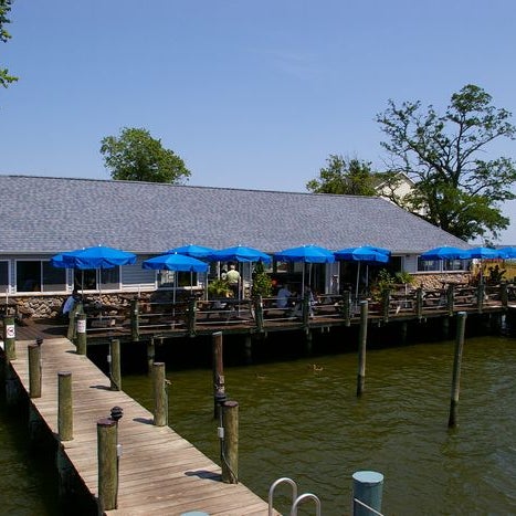 A low key dock bar with great views, live music, hot crabs, cold beer, and don't miss their signature Stoli Orange Crush drink!