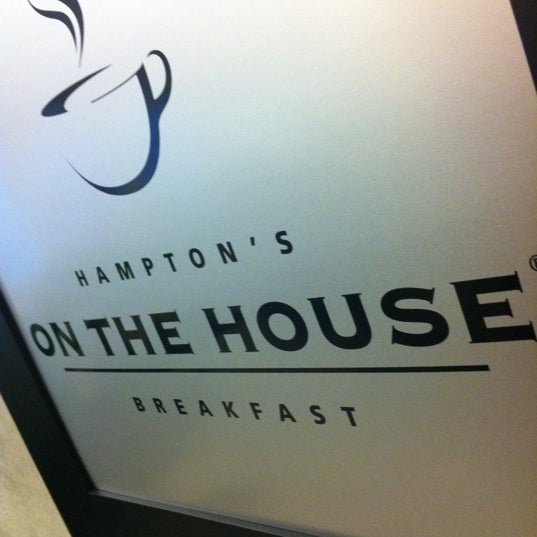 2/14/2012에 Ross G.님이 Hampton Inn &amp; Suites에서 찍은 사진