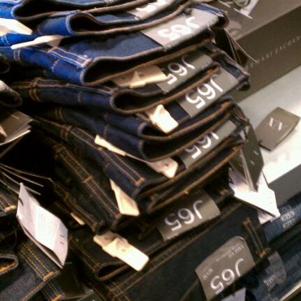 aix armani