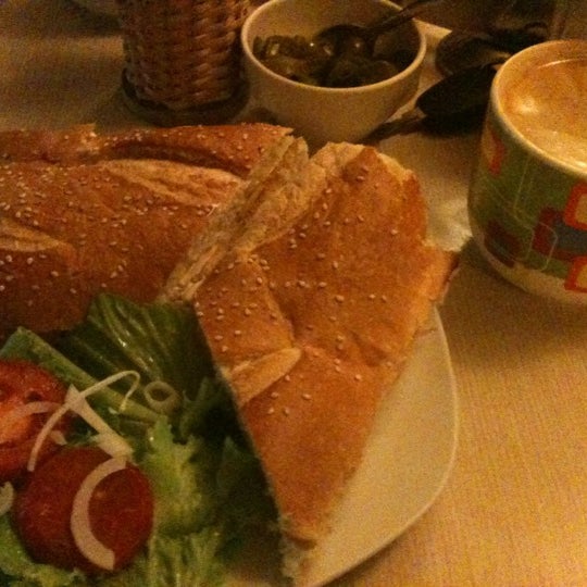 8/15/2012にJesus O.がCentral de Caféで撮った写真