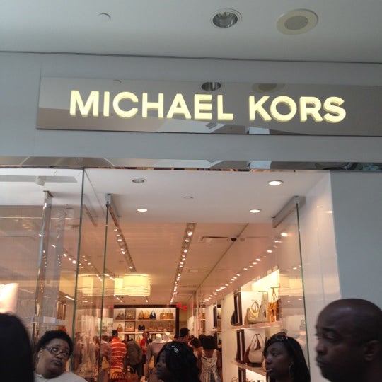 Michael Kors - Accessories Store in Lenox