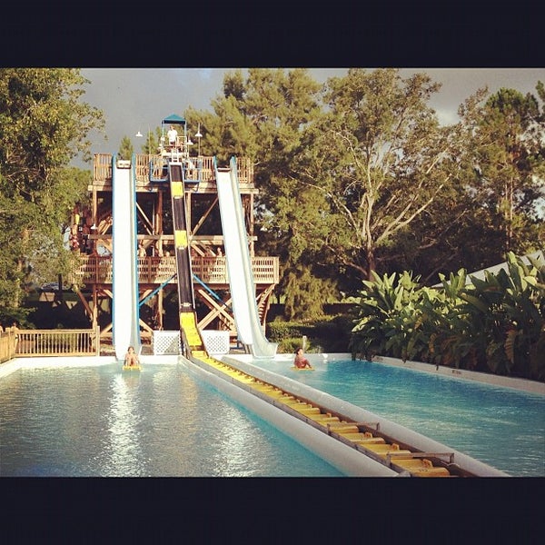 Photo taken at Adventure Island by André M. on 7/28/2012