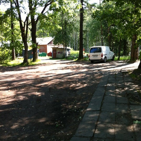 Photo taken at Snaker by Dmitriy M. on 7/6/2012