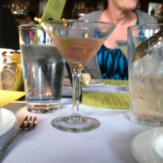 Photo taken at Avenue Grill by Patrick T. on 5/19/2012