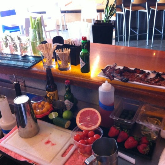 5/26/2012 tarihinde Jonathan G.ziyaretçi tarafından Fuel Cafe'de çekilen fotoğraf