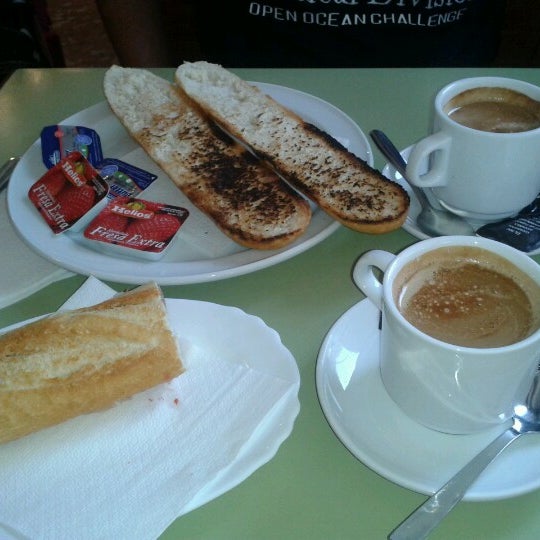 Photo taken at Antic Cafè Espanyol by Gloria N. on 7/11/2012