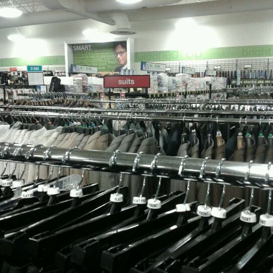 K&G Fashion Superstore Men's Store in Cleveland