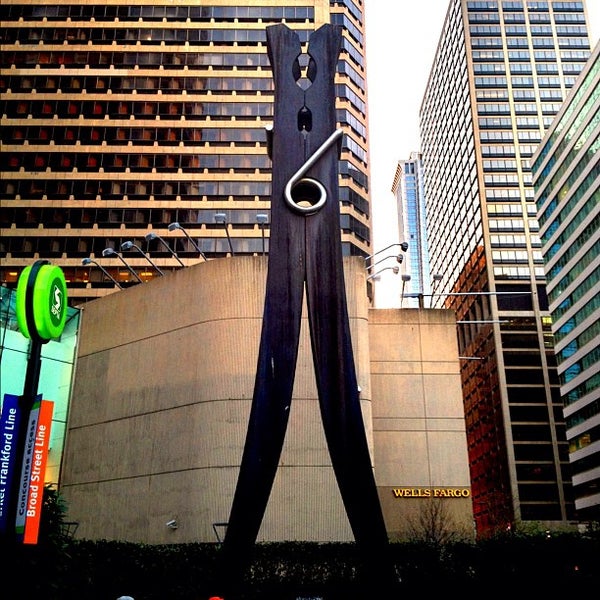 Clothespin Statue Center City West Philadelphia, PA