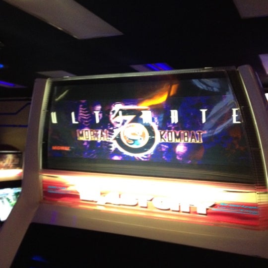 7/15/2012 tarihinde Gabriel C.ziyaretçi tarafından Arcade Odyssey'de çekilen fotoğraf