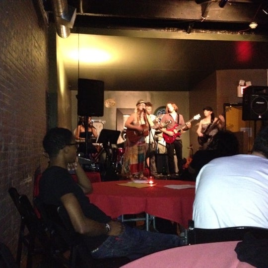Photo taken at The HeadHouse by Bill J. on 7/28/2012