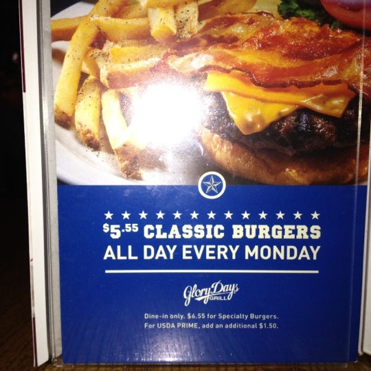 Photo taken at Glory Days Grill by Jamie F. on 6/5/2012