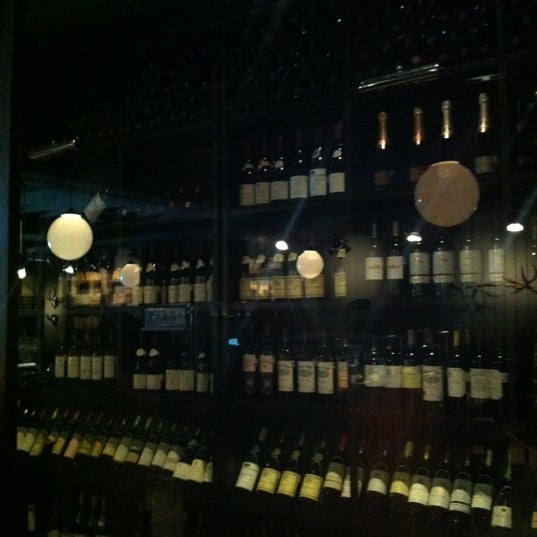6/14/2012 tarihinde Eduardo R.ziyaretçi tarafından Central Brasserie'de çekilen fotoğraf