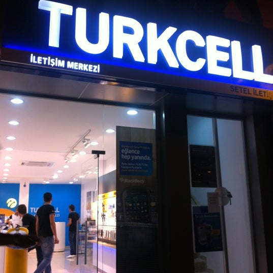 รูปภาพถ่ายที่ SETEL BANDIRMA TURKCELL İLETİŞİM MERKEZİ โดย Sefa O. เมื่อ 8/14/2012